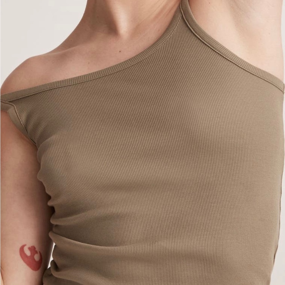 Madewell taupe basic tank top - Picture 5 of 8